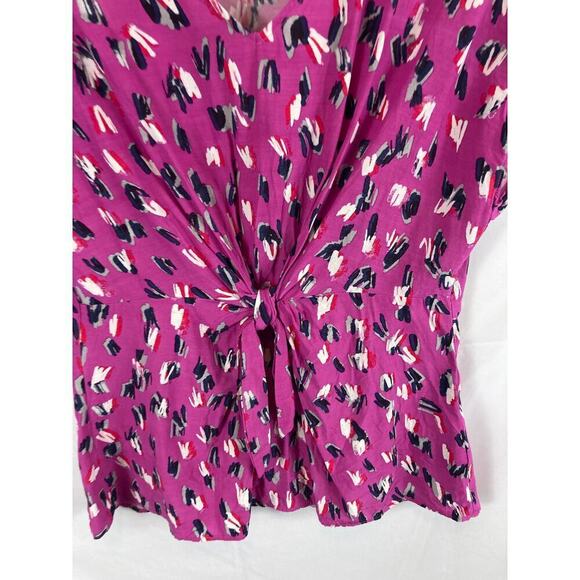 NIC+ZOE Cool Cat Printed V Neck Short Sleeve Blouse Size Large - Picture 4 of 9